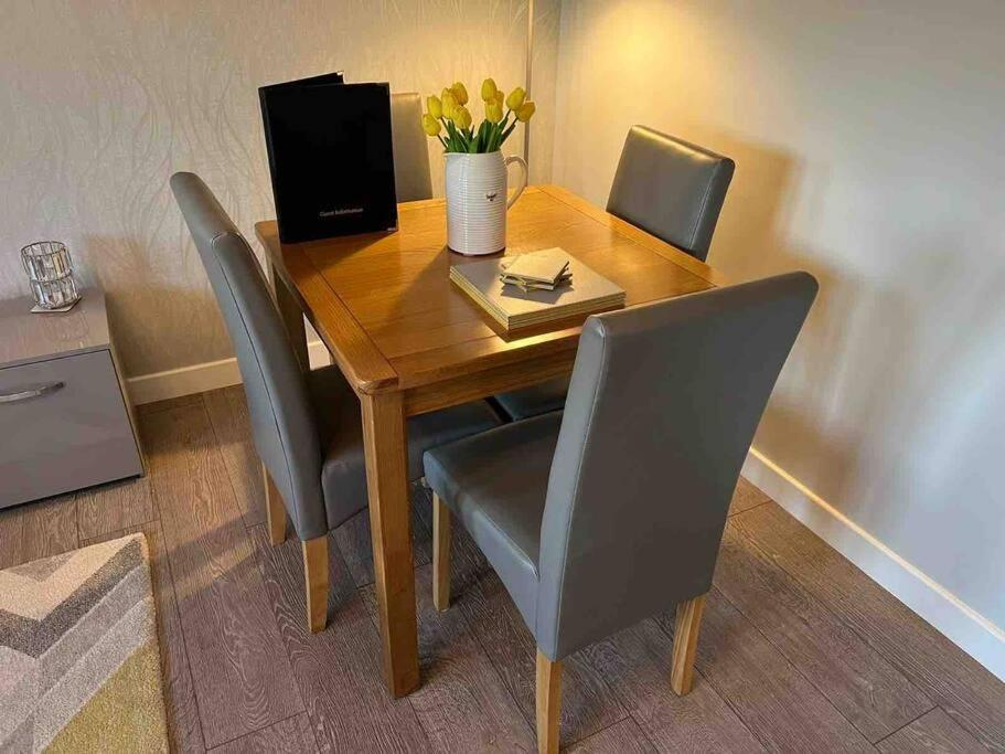 Modern 2 Bed Apartment 오반 외부 사진