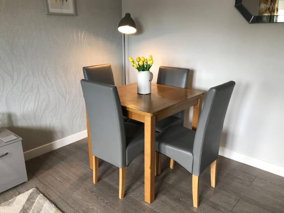 Modern 2 Bed Apartment 오반 외부 사진